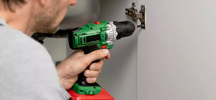 Commercial Door Hinge Repair Davenport