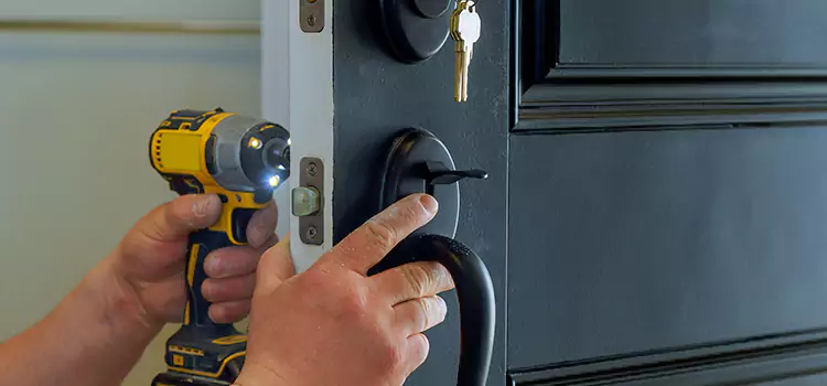Commercial Door Lock Installation Davenport